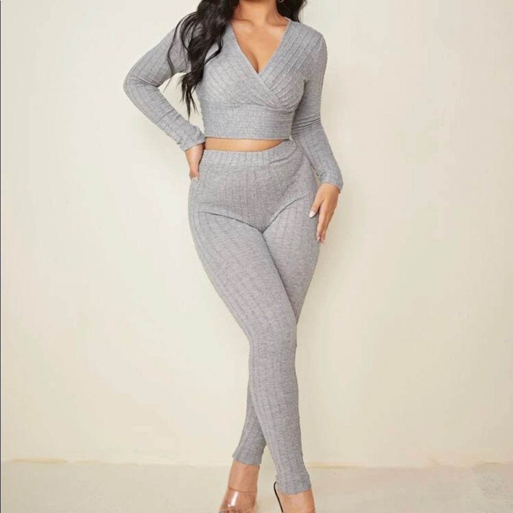 SHEIN Textured Surplice Neck Crop Top & Leggings
